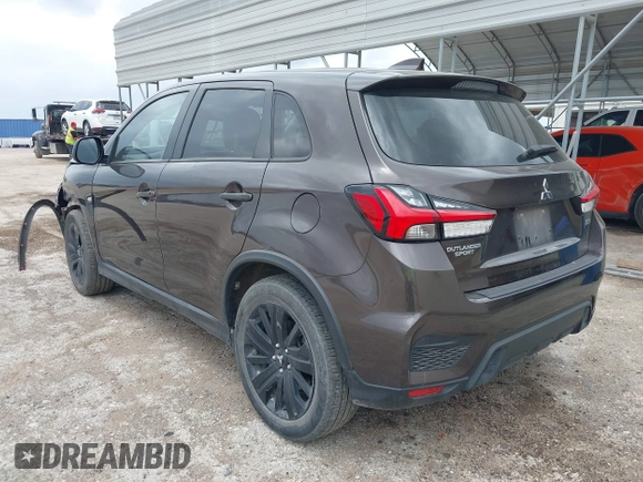 2021 Mitsubishi Outlander ES z VIN JA4APUAU3MU008434, wystawiony jako IAAI lot #42120530 z przebiegiem 95 254 mil mil oraz . Historia ofert i sprzedaży dostępna na DreamBid. Obrazek 3.