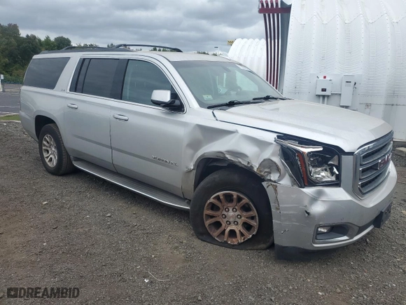 2015 GMC Yukon XL SLE with VIN 1GKS2GKCXFR726458, listed as a Copart auction lot 71807264 with 175,262 mi miles and Salvage Title. Bid and sale history available at carsss.com. Image 4.