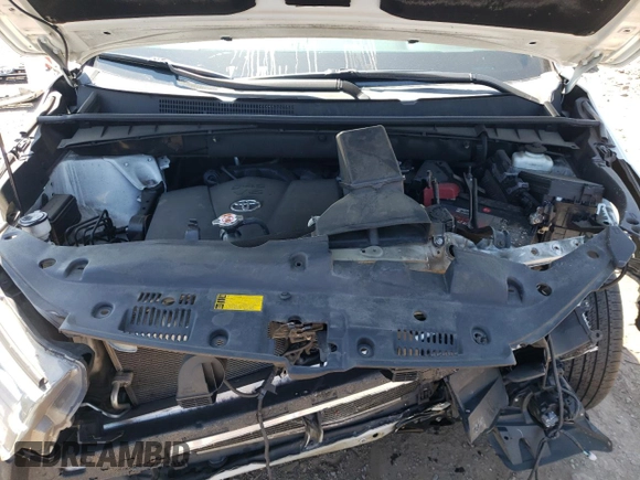 2019 Toyota Highlander SE with VIN 5TDJZRFH8KS604858, listed as a Copart auction lot 69157044 with 119,902 mi miles and Salvage title. Bid and sale history available at DreamBid. Image 13.