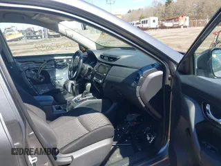 2018 Nissan Rogue SV with VIN KNMAT2MV3JP601389, listed as a IAAI auction lot 42023047 with 57,107 mi miles. Bid and sale history available at carsss.com. Image 5.