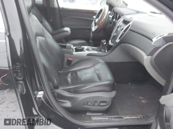 2010 Cadillac SRX Luxury Collection with VIN 3GYFNDEY0AS549249, listed as a IAAI auction lot 41027517 with 61,178 mi miles. Bid and sale history available at carsss.com. Image 5.