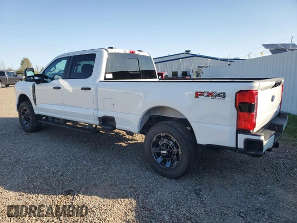 2024 Ford F-250 XL with VIN 1FT8W2BA7REE43944, listed as a Copart auction lot 56780625 with 2,754 mi miles and Clean title. Bid and sale history available at DreamBid. Image 2.