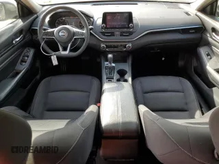 2019 Nissan Altima 2.5 S with VIN 1N4BL4BW9KC257822, listed as a Copart auction lot 50310635 with 39,820 mi miles and Salvage Title. Bid and sale history available at carsss.com. Image 8.
