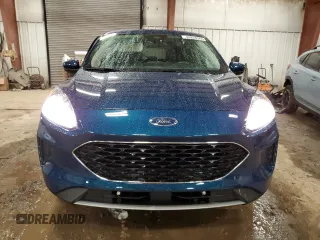 2020 Ford Escape SE with VIN 1FMCU9G6XLUB40792, listed as a Copart auction lot 49828565 with 18,748 mi miles and Salvage title. Bid and sale history available at DreamBid. Image 5.