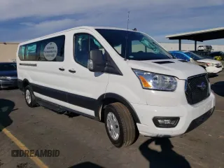 2021 Ford Transit Passenger XL with VIN 1FBAX2Y87MKA12733, listed as a Copart auction lot 38611124 with 83,542 mi miles and Salvage Title. Bid and sale history available at carsss.com. Image 4.