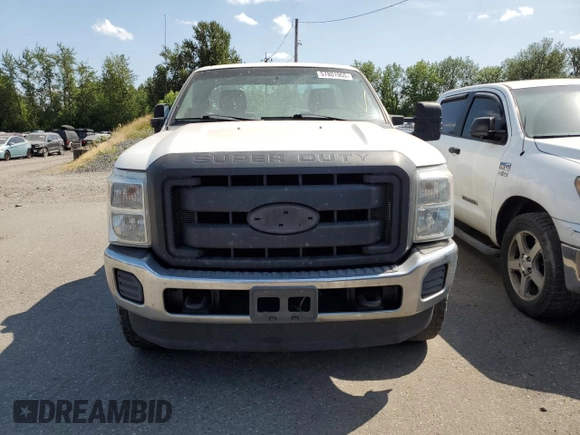 2014 Ford F-250 XL with VIN 1FTBF2B61EEB69314, listed as a Copart auction lot 57801965 with 165,016 mi miles and Salvage title. Bid and sale history available at DreamBid. Image 5.