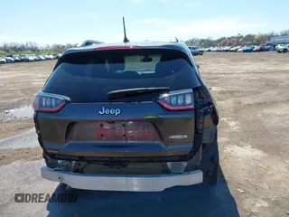 2019 Jeep Cherokee Latitude Plus with VIN 1C4PJLLB7KD269814, listed as a IAAI auction lot 41956140 with 125,934 mi miles. Bid and sale history available at carsss.com. Image 17.