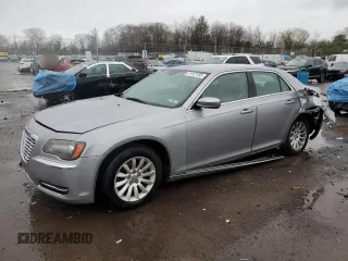 2014 Chrysler 300 with VIN 2C3CCAAG4EH167538, listed as a Copart auction lot 51327695 with 87,794 mi miles and Salvage Title. Bid and sale history available at carsss.com. Image 1.