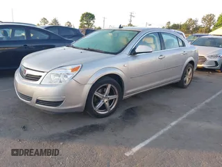 2008 Saturn Aura XE z VIN 1G8ZS57N78F122843, wystawiony jako IAAI lot #42155338 z przebiegiem 142 777 mil mil oraz . Historia ofert i sprzedaży dostępna na DreamBid. Obrazek 2.