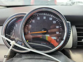 2015 MINI Hardtop 4 Door S z VIN WMWXU3C50F2B56953, wystawiony jako Copart lot #58579615 z przebiegiem Nie podano mil oraz Szkoda całkowita • Salvage title. Historia ofert i sprzedaży dostępna na DreamBid. Obrazek 9.