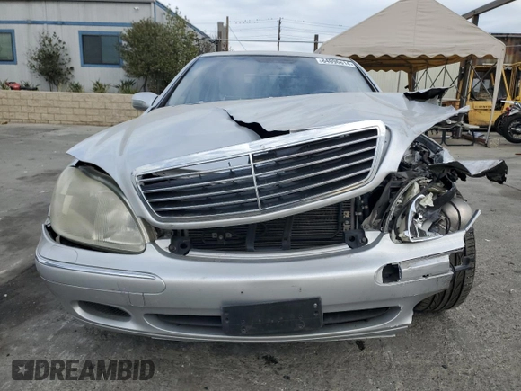 2002 Mercedes-Benz S-Class 4.3L with VIN WDBNG70J62A257551, listed as a Copart auction lot 84096614 with 113,860 mi miles and Salvage Title. Bid and sale history available at carsss.com. Image 5.