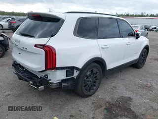2022 Kia Telluride SX with VIN 5XYP5DHC8NG308797, listed as a IAAI auction lot 41907333 with 65,447 mi miles and . Bid and sale history available at carsss.com. Image 4.