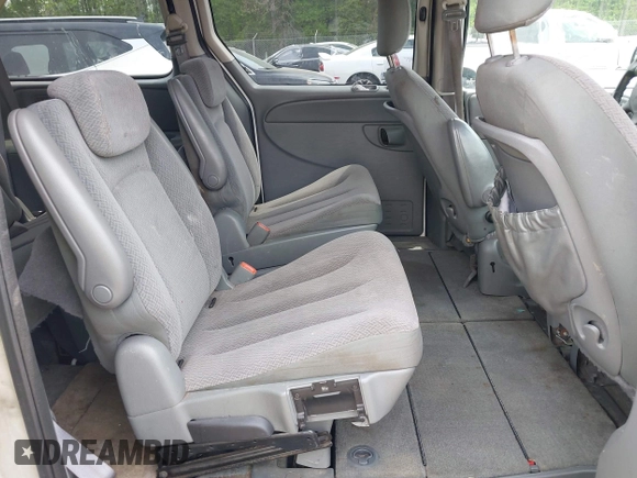 2006 Chrysler Town & Country Touring with VIN 2A4GP54L46R859144, listed as a IAAI auction lot 42037427 with 265,354 mi miles and . Bid and sale history available at DreamBid. Image 8.