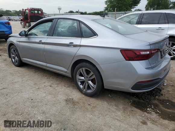 2024 Volkswagen Jetta SE with VIN 3VW7M7BU7RM000628, listed as a Copart auction lot 63843065 with Not provided miles and Clean title. Bid and sale history available at DreamBid. Image 2.
