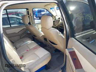 2008 Ford Explorer Eddie Bauer with VIN 1FMEU74818UA03864, listed as a IAAI auction lot 41370466 with 216,863 mi miles. Bid and sale history available at carsss.com. Image 8.