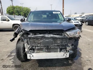 2021 Toyota 4Runner SR5 with VIN JTEEU5JR4M5233579, listed as a Copart auction lot 47917875 with 87,912 mi miles and Clean Title. Bid and sale history available at carsss.com. Image 5.