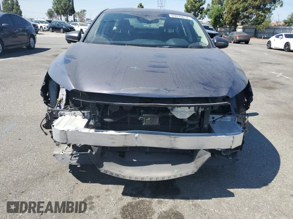 2018 Honda Clarity Plug-In Hybrid Touring with VIN JHMZC5F35JC023883, listed as a Copart auction lot 69039654 with 83,362 mi miles and Salvage Title. Bid and sale history available at carsss.com. Image 5.