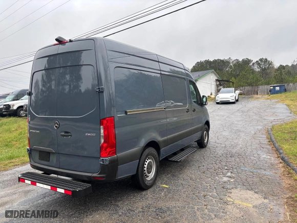 2019 Mercedes-Benz Sprinter Cargo Van with VIN WD4PF0CD7KP043925, listed as a Copart auction lot 54732745 with 75,694 mi miles and Clean Title. Bid and sale history available at carsss.com. Image 4.