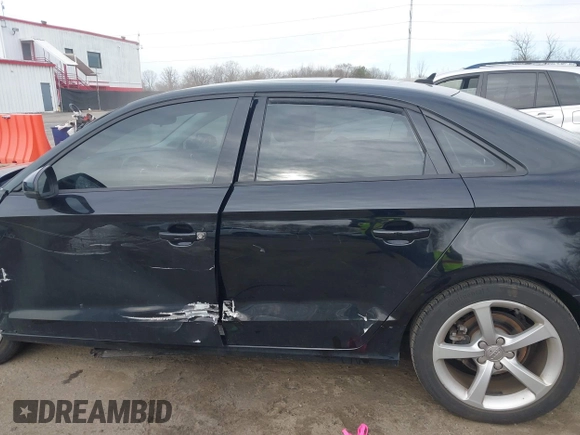 2015 Audi A3 1.8T Premium with VIN WAUACGFF5F1009468, listed as a IAAI auction lot 41697638 with 1 mi miles. Bid and sale history available at carsss.com. Image 15.