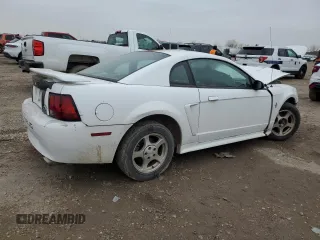 2002 Ford Mustang Standard with VIN 1FAFP40492F107487, listed as a Copart auction lot 45227295 with 0 mi miles and Salvage Title. Bid and sale history available at carsss.com. Image 3.