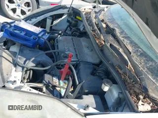 2004 Toyota Sienna XLE z VIN 5TDZA22C14S024074, wystawiony jako IAAI lot #43291649 z przebiegiem 274 503 mil mil oraz . Historia ofert i sprzedaży dostępna na DreamBid. Obrazek 13.