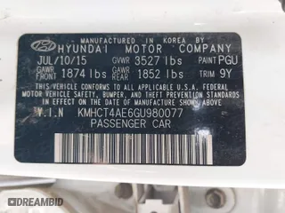 2016 Hyundai Accent SE with VIN KMHCT4AE6GU980077, listed as a IAAI auction lot 39842459 with 106,553 mi miles. Bid and sale history available at carsss.com. Image 9.