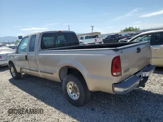 1999 Ford F-250 XL z VIN 1FTNX20S3XEA68692, wystawiony jako Copart lot #64331775 z przebiegiem 106 939 mil mil oraz Czysty tytuł • Clean title. Historia ofert i sprzedaży dostępna na DreamBid. Obrazek 2.