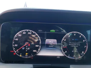 2019 Mercedes-Benz CLS with VIN WDD2J6BB2KA045855, listed as a Copart auction lot 71137243 with 13,797 mi miles. Bid and sale history available at carsss.com. Image 9.