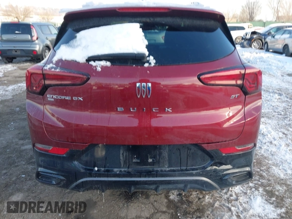 2024 Buick Encore GX Sport Touring z VIN KL4AMESL0RB002758, wystawiony jako IAAI lot #41405974 z przebiegiem 19 558 mil mil oraz . Historia ofert i sprzedaży dostępna na DreamBid. Obrazek 16.