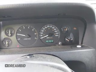 2002 Jeep Grand Cherokee Sport с VIN 1J4GW38S42C166263, выставлен на аукционе IAAI как лот 42521707 с пробегом 267 842 миль миль и . История ставок и продаж доступна на DreamBid. Изображение 7.