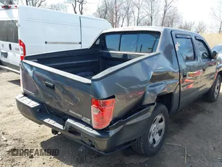 2011 Honda Ridgeline RT z VIN 5FPYK1F26BB453191, wystawiony jako IAAI lot #41776280 z przebiegiem 122 908 mil mil oraz . Historia ofert i sprzedaży dostępna na DreamBid. Obrazek 6.