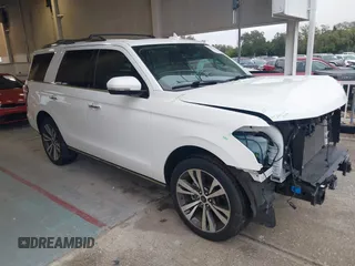 2020 Ford Expedition Limited with VIN 1FMJU1KT7LEA07228, listed as a IAAI auction lot 41391344 with 34,386 mi miles. Bid and sale history available at carsss.com. Image 1.