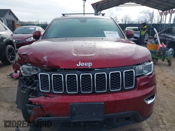 2017 Jeep Grand Cherokee Laredo with VIN 1C4RJFAG1HC844965, listed as a IAAI auction lot 41606739 with 82,144 mi miles. Bid and sale history available at carsss.com. Image 13.