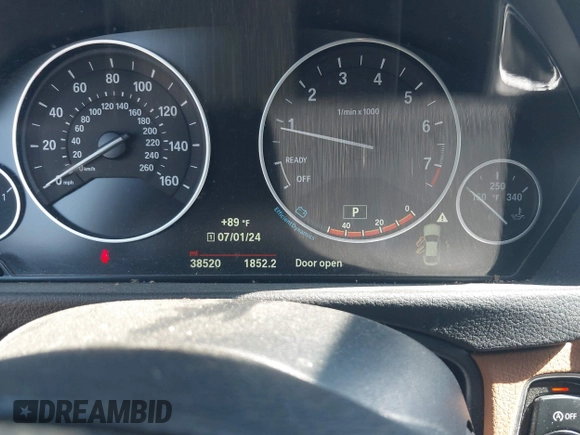 2019 BMW 4 Series 430i z VIN WBA4J1C5XKBM17853, wystawiony jako IAAI lot #39758988 z przebiegiem 38 520 mil mil oraz . Historia ofert i sprzedaży dostępna na DreamBid. Obrazek 7.