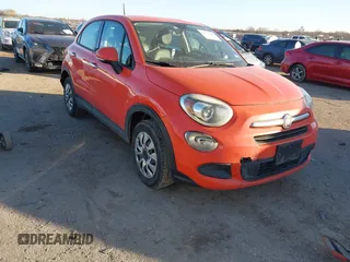 2016 FIAT 500X Pop z VIN ZFBCFXAT9GP393269, wystawiony jako IAAI lot #41133805 z przebiegiem 45 077 mil mil oraz . Historia ofert i sprzedaży dostępna na DreamBid. Obrazek 1.