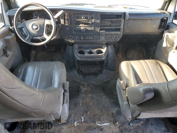 2020 Chevrolet Express Cargo Van with VIN 1GCWGAFP9L1124623, listed as a Copart auction lot 45690045 with 185,696 mi miles and Salvage Title. Bid and sale history available at carsss.com. Image 8.