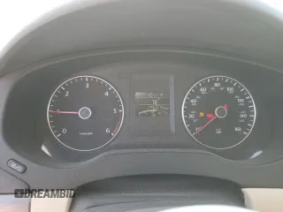 2014 Volkswagen Jetta TDI w/Premium/Nav z VIN 3VWLL7AJ8EM365466, wystawiony jako Copart lot #48739245 z przebiegiem 146 374 mil mil oraz Szkoda całkowita • Salvage title. Historia ofert i sprzedaży dostępna na DreamBid. Obrazek 9.