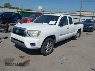 2013 Toyota Tacoma with VIN 5TFTX4CN2DX032744, listed as a IAAI auction lot 41997093 with 213,886 mi miles and . Bid and sale history available at DreamBid. Image 17.