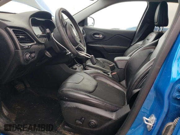 2019 Jeep Cherokee Trailhawk with VIN 1C4PJMBX9KD393862, listed as a Copart auction lot 56695905 with 64,334 mi miles and Salvage title. Bid and sale history available at DreamBid. Image 7.