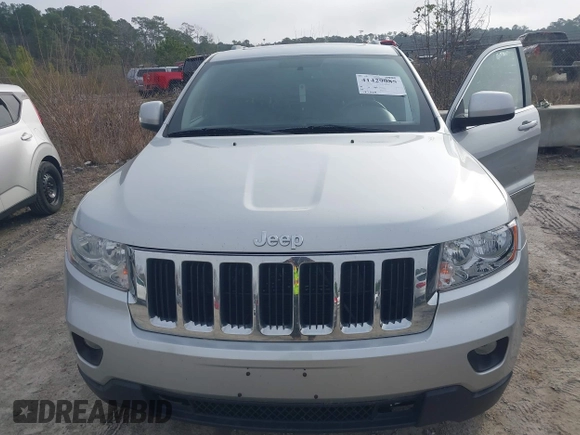 2012 Jeep Grand Cherokee Laredo with VIN 1C4RJFAG7CC189381, listed as a IAAI auction lot 41429085 with 137,238 mi miles. Bid and sale history available at carsss.com. Image 6.