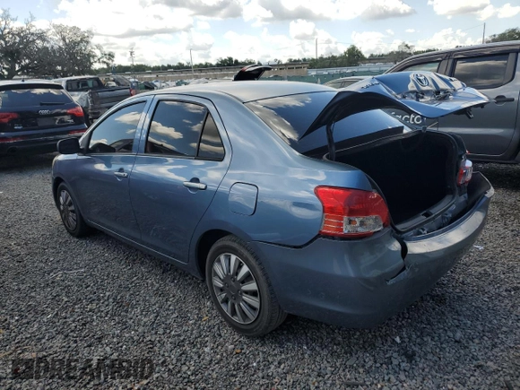 2009 Toyota Yaris z VIN JTDBT903X91297199, wystawiony jako Copart lot #57088615 z przebiegiem 161 170 mil mil oraz Szkody całkowita. Historia ofert i sprzedaży dostępna na DreamBid. Obrazek 2.