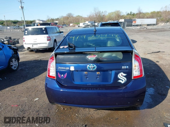 2013 Toyota Prius One with VIN JTDKN3DU1D1726152, listed as a IAAI auction lot 41925448 with 124,185 mi miles. Bid and sale history available at carsss.com. Image 16.