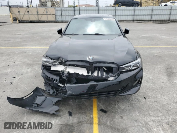 2023 BMW 3 Series 330i z VIN 3MW69FF05P8D51932, wystawiony jako Copart lot #54539205 z przebiegiem Nie podano mil oraz Szkoda całkowita • Salvage title. Historia ofert i sprzedaży dostępna na DreamBid. Obrazek 5.