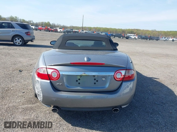 2007 Jaguar XK with VIN SAJWA44B075B11143, listed as a IAAI auction lot 42044257 with 122,842 mi miles. Bid and sale history available at carsss.com. Image 16.