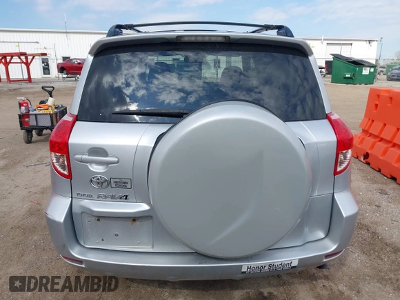 2006 Toyota RAV4 Sport with VIN JTMZD32V766017373, listed as a IAAI auction lot 41891509 with 105,688 mi miles. Bid and sale history available at carsss.com. Image 16.