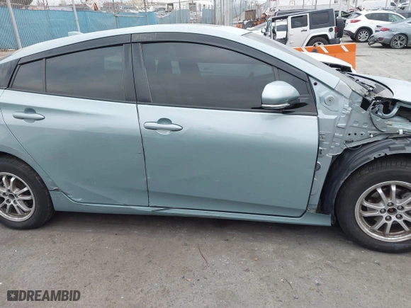 2016 Toyota Prius Four with VIN JTDKARFU2G3028881, listed as a IAAI auction lot 41391646 with 147,335 mi miles. Bid and sale history available at carsss.com. Image 14.