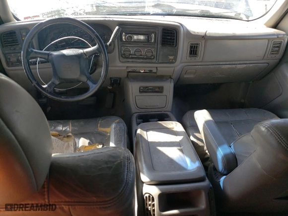 2002 Chevrolet Silverado 1500 LT with VIN 2GCEK19T321429448, listed as a Copart auction lot 46532795 with 269,259 mi miles and Salvage Title. Bid and sale history available at carsss.com. Image 8.