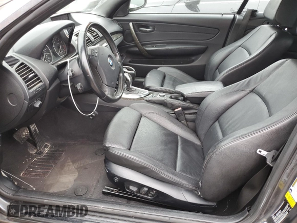 2013 BMW 1 Series 135i with VIN WBAUN7C52DVM27902, listed as a Copart auction lot 76493654 with 0 mi miles and Salvage Title. Bid and sale history available at carsss.com. Image 7.