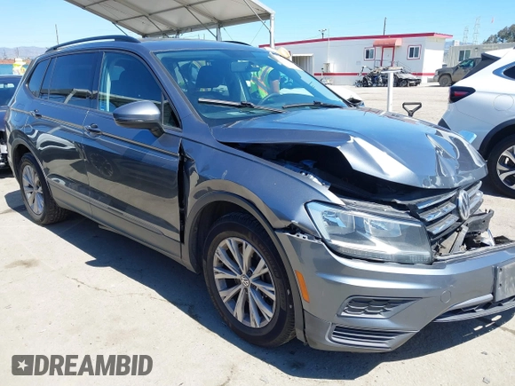 2019 Volkswagen Tiguan S z VIN 3VV1B7AX0KM043032, wystawiony jako IAAI lot #41862179 z przebiegiem 154 440 mil mil oraz . Historia ofert i sprzedaży dostępna na DreamBid. Obrazek 1.