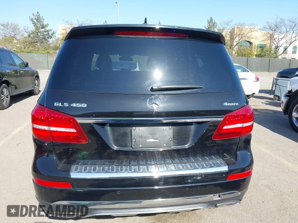 2018 Mercedes-Benz GLS 450 z VIN 4JGDF6EE2JB135683, wystawiony jako IAAI lot #41960302 z przebiegiem 139 778 mil mil oraz . Historia ofert i sprzedaży dostępna na DreamBid. Obrazek 17.